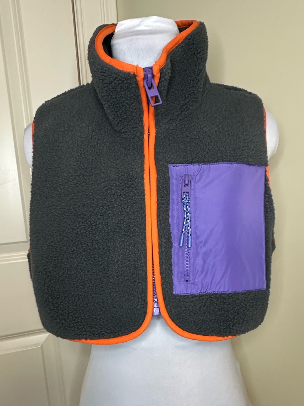 Zara Women's Cropped Teddy Fleece Vest Gilet - Gray Orange Purple Size XS-S